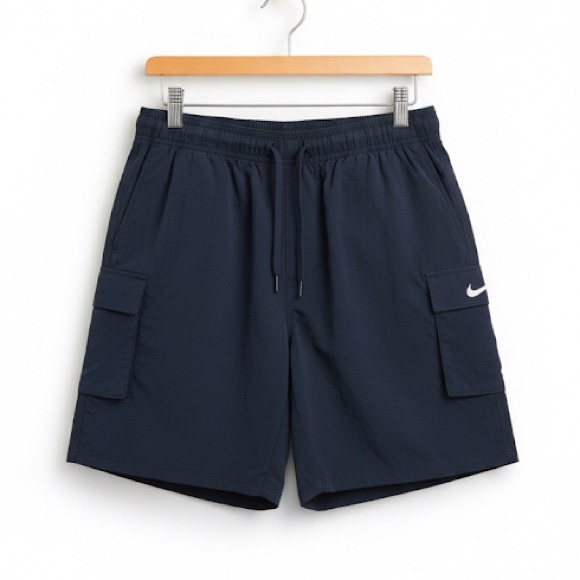 Nike Pants - Nike Women’s Black Loosefit High Rise Athletic Cargo Shorts